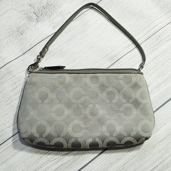 Coach wristlet - Picture 2 of 7